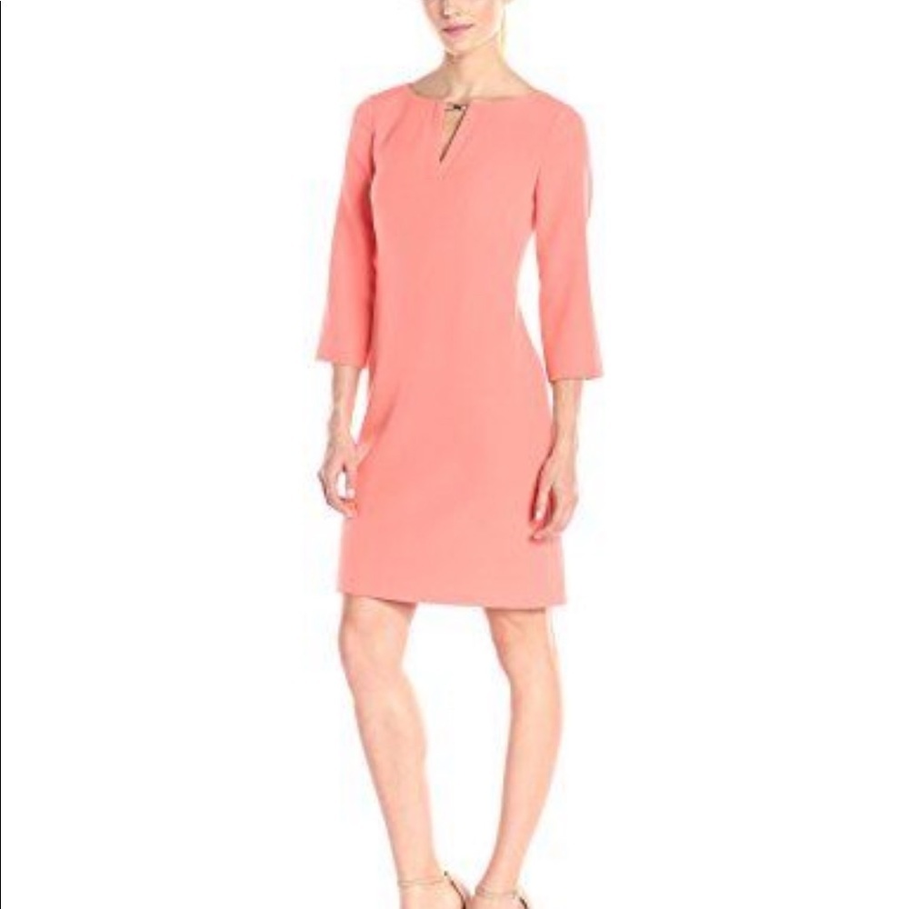 NEW Adrianna Papell Three Quarter Sleeve Crepe Shift Dress Melon Color Size 4